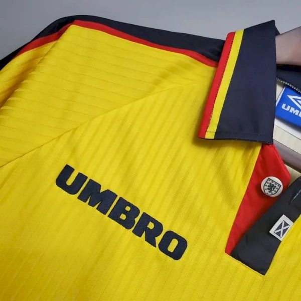 Scotland 1996/98 Yellow Retro Jersey - Image 9