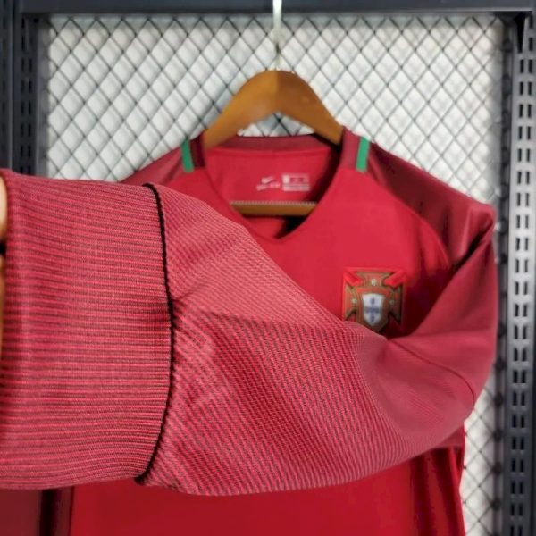 Portugal 2016/17 Home Long Sleeves Retro Jersey - Image 7