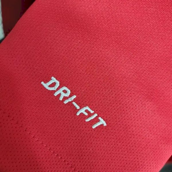 Portugal 2016/17 Home Long Sleeves Retro Jersey - Image 8