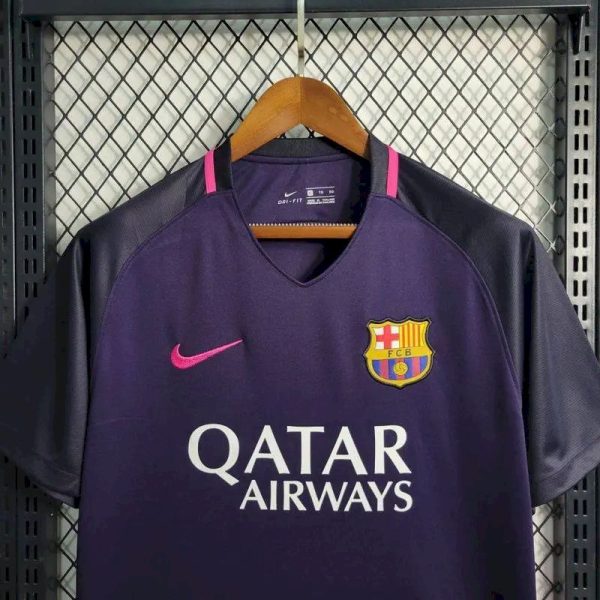 Barcelona 2016/17 Away Retro Jersey - Image 5