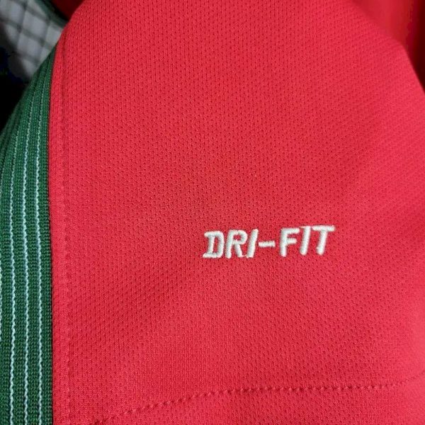 Portugal 2016/17 Home Retro Jersey - Image 9