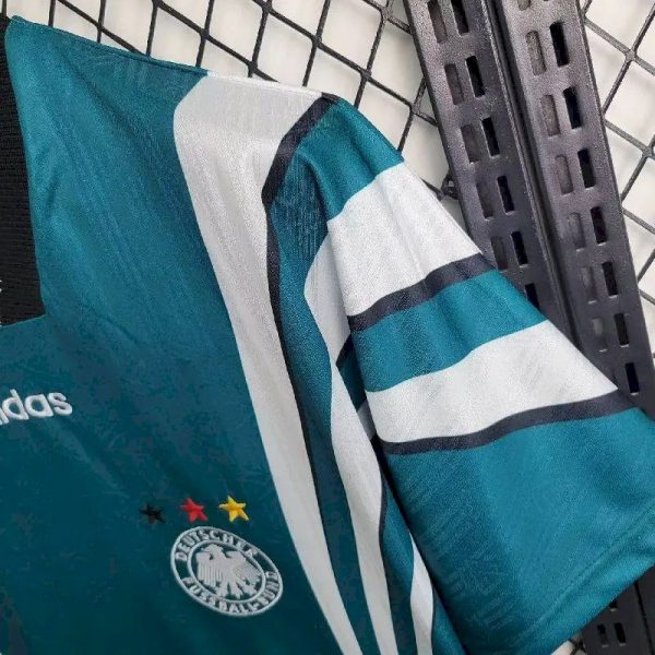 Germany 1996 Away Retro Jersey - Image 5