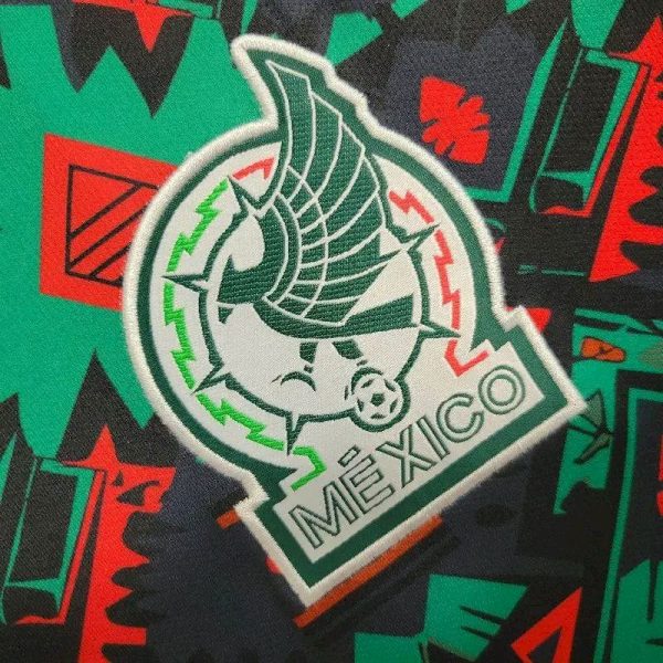 Mexico 2023/24 Pre-Match Training Jersey - Image 3