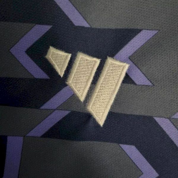 Real Madrid 2023/24 Pre-Match Training Jersey - Image 5