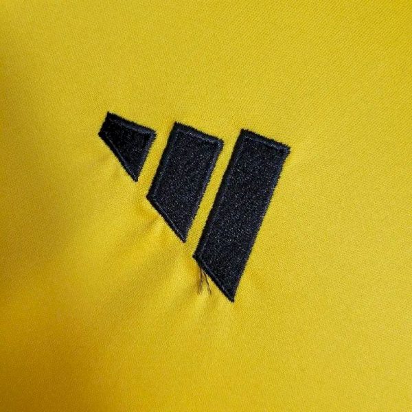 Tigres Uanl 2023/24 Pre-Match Training Jersey - Image 3