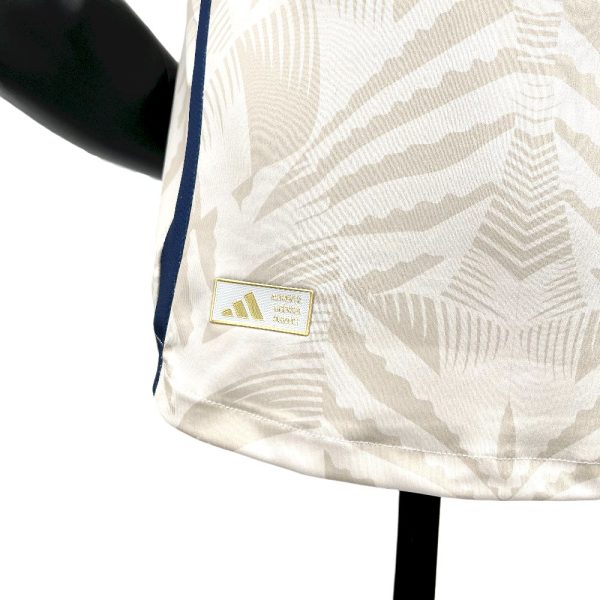Italy 2024/25 Versace Joint Edition Jersey Player Version - Image 3