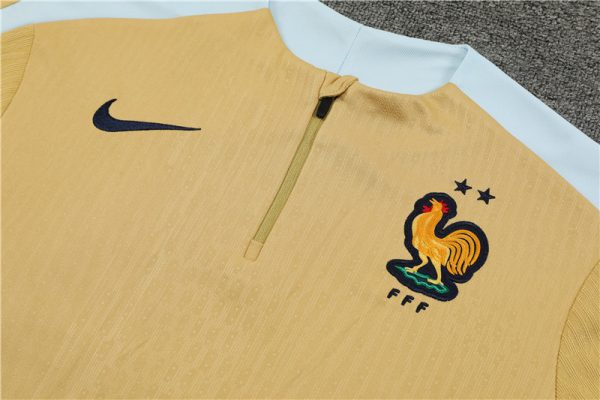 France 2024/25 Half-Zip Adult Sweater+Pant 14001 - Image 3