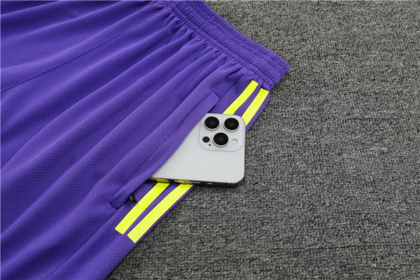 Real Madrid 2023/24 Training Adult Jersey+Short 14001 - Image 4