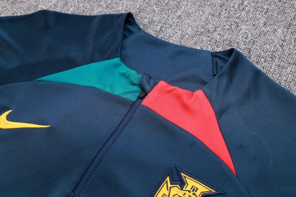 Portugal 2023/24 Half-Zip Adult Sweater+Pant 815 - Image 3