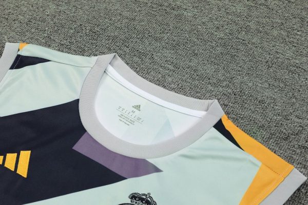Real Madrid 2023/24 Adult Tank Top+Short 418 - Image 2