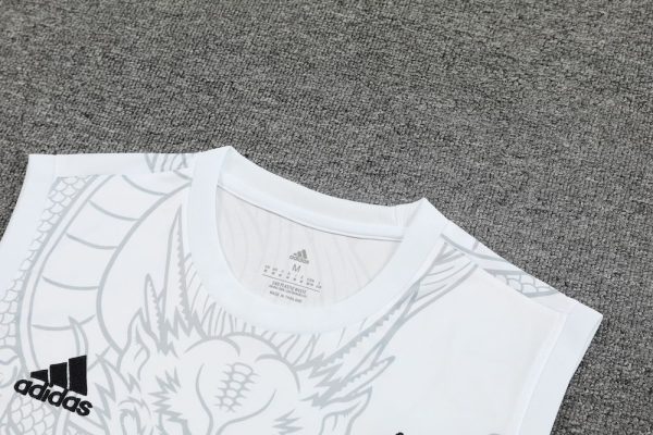 Real Madrid 2023/24 Adult Tank Top+Short 418 - Image 2