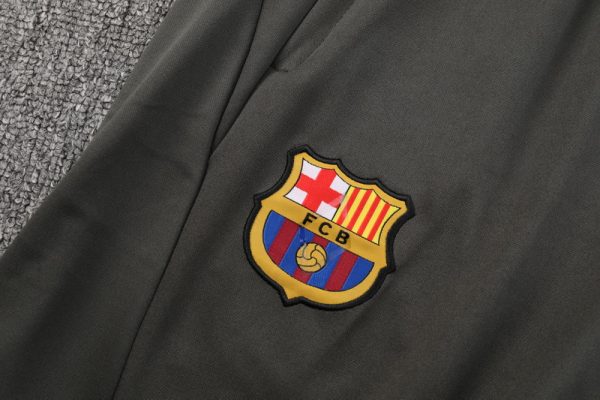 Barcelona 2023/24 Half-Zip Adult Sweater+Pant 902 - Image 4