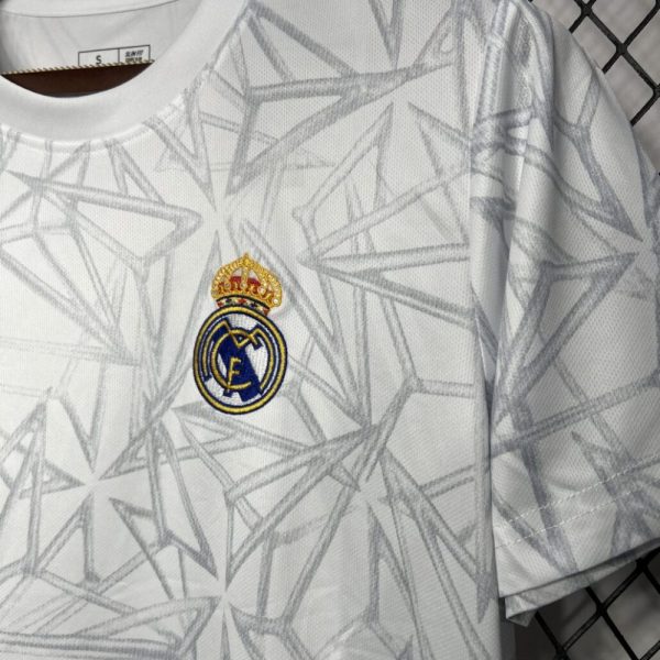 Real Madrid 2024/25 Pre-Match Training Jersey - Image 4