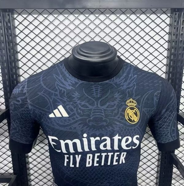 Real Madrid 2024/25 Dragon Special Edition Jersey Player Version - Image 3