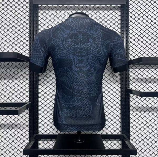 Real Madrid 2024/25 Dragon Special Edition Jersey Player Version - Image 2
