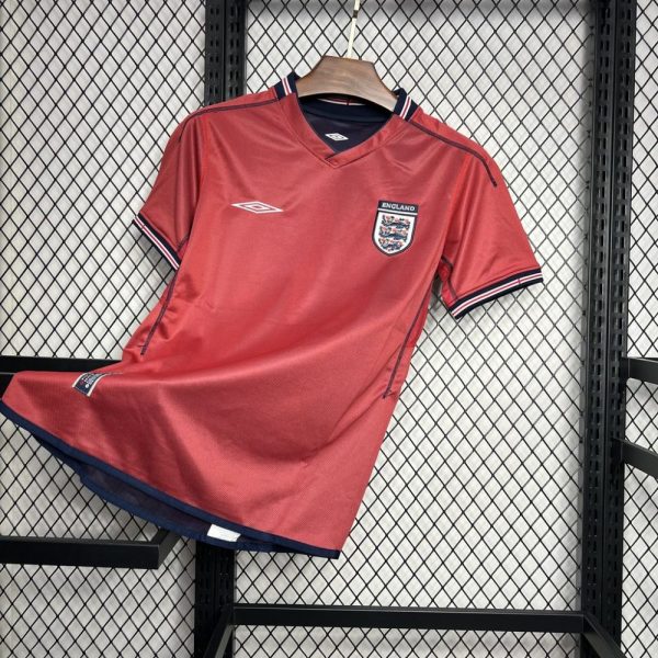 England 2002 Away Retro Jersey (Double-Sided) - Image 6