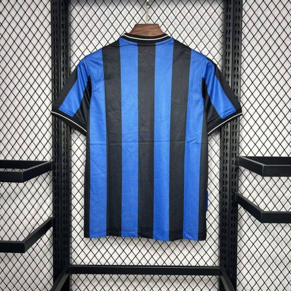 Inter Milan 2009/10 Home Retro Jersey - Image 2
