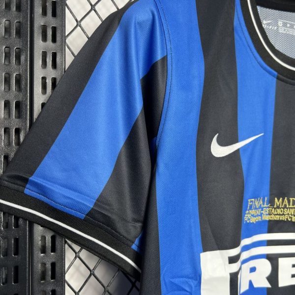 Inter Milan 2009/10 Home Retro Jersey - Image 8