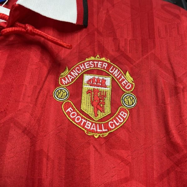 Manchester United 1994 Home Retro Jersey - Image 9