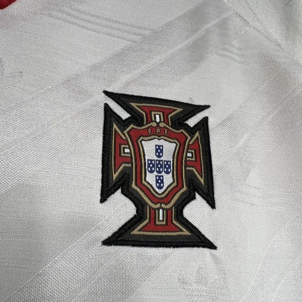 Portugal 1992/94 Away Retro Jersey - Image 6