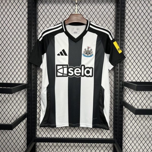 Newcastle United 2024/25 Home Jersey - Image 7