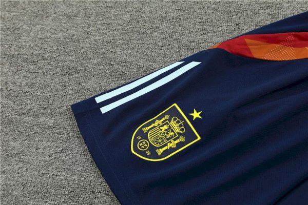 Spain 2024/25 Training Adult Jersey+Short 14001 - Image 3