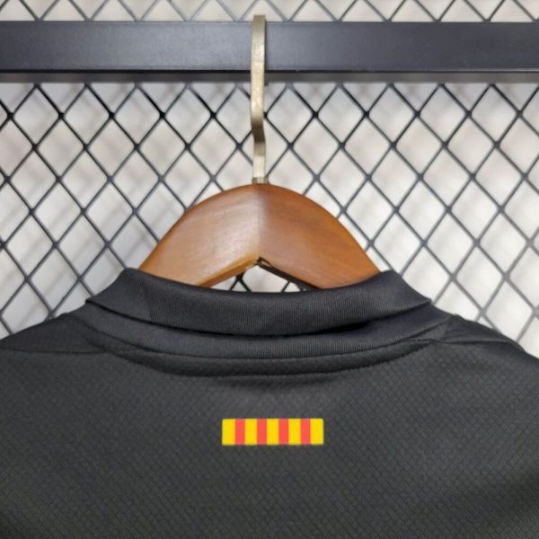 Barcelona 2024/25 Travis Scott Edition Away Kids Kit - Image 3