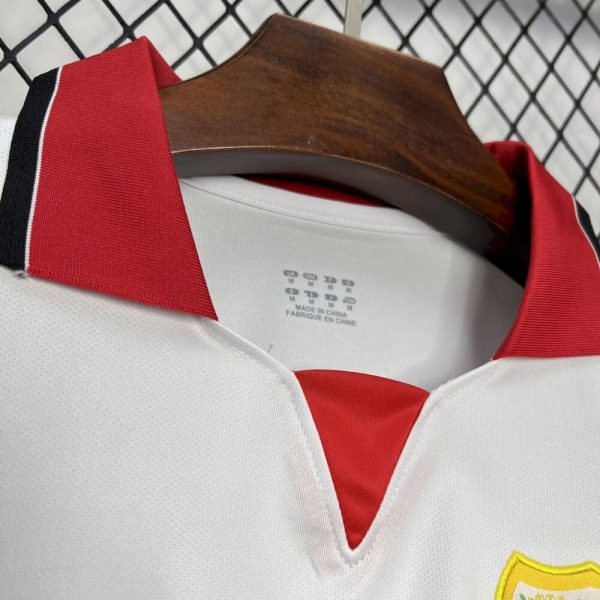 Rayo Vallecano 2001/02 Home Retro Jersey - Image 6