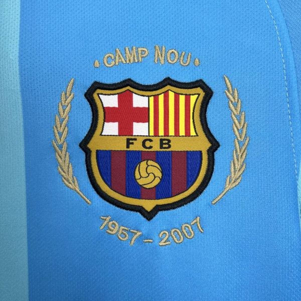 Barcelona 2007/08 Away Retro Jersey - Image 5
