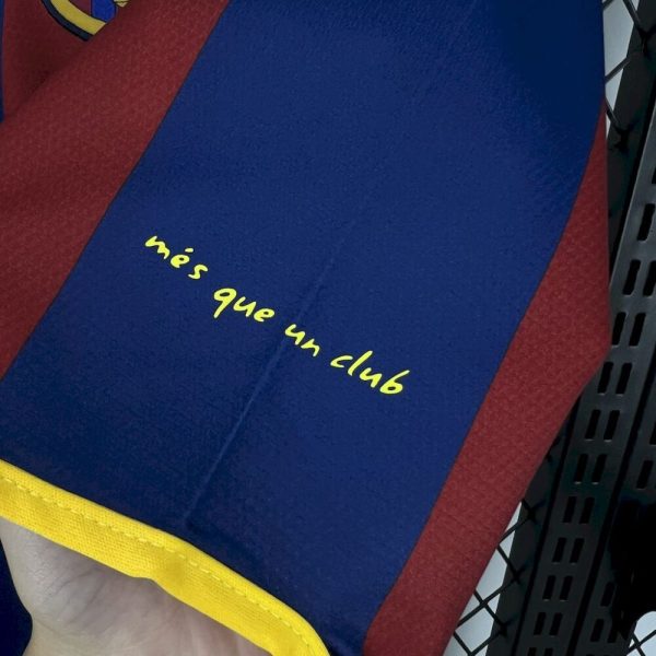 Barcelona 2010/11 Home Retro Jersey - Image 6