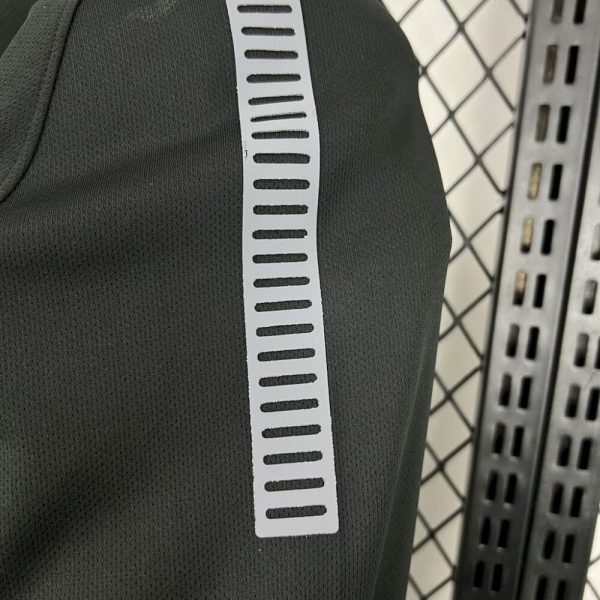Barcelona 2011/12 Third Retro Jersey - Image 3