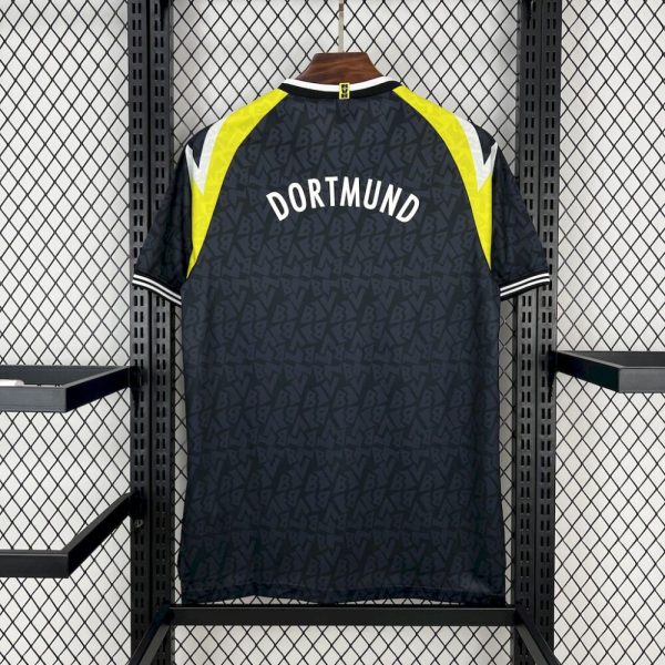 Borussia Dortmund 1995/96 Away Retro Jersey - Image 2