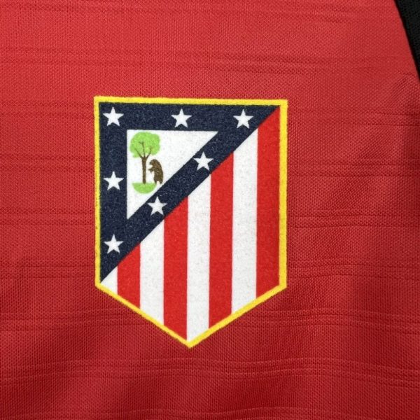 Atletico Madrid 2001/02 Away Retro Jersey - Image 5