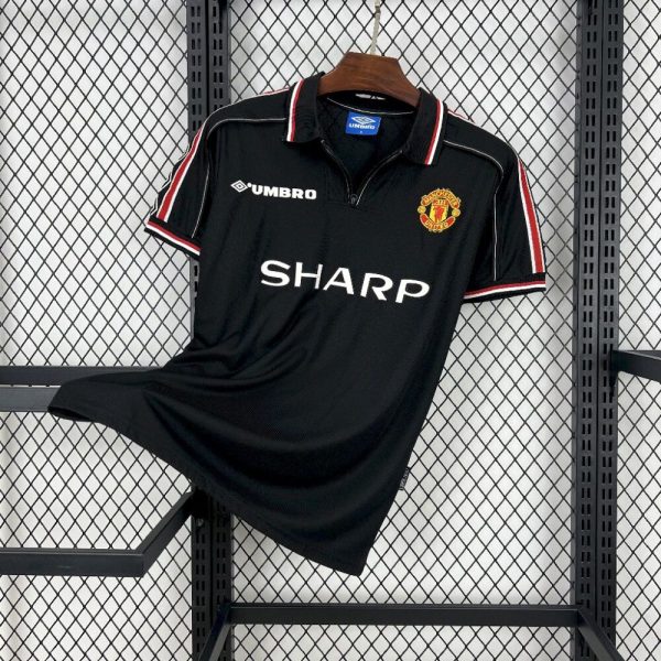 Manchester United 1998/99 Away Retro Jersey