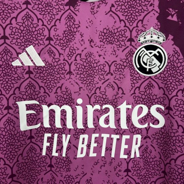 Real Madrid 2024/25 Pastel Purple Jersey - Image 6