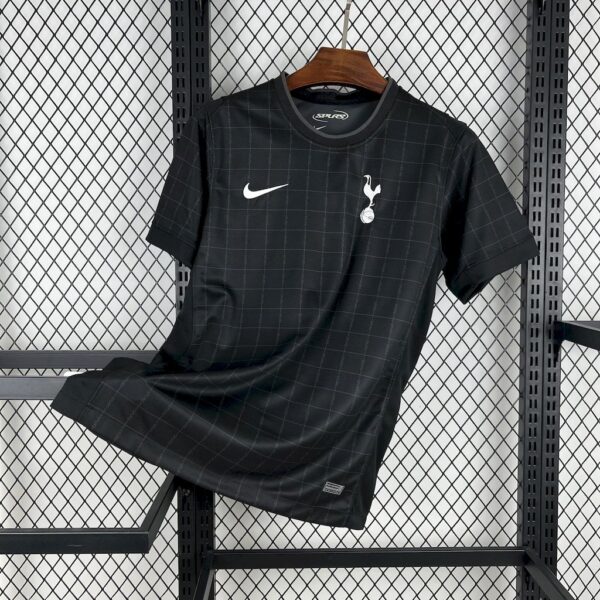 Tottenham Hotspur 2025/26 Away Jersey