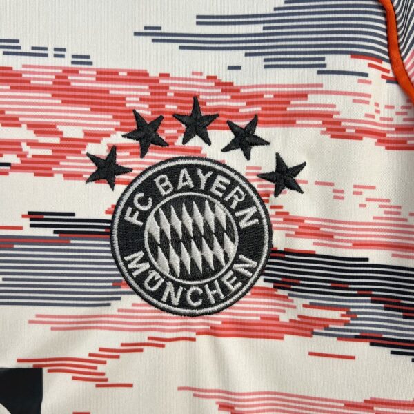 Bayern Munich 2025/26 Away Jersey - Image 7