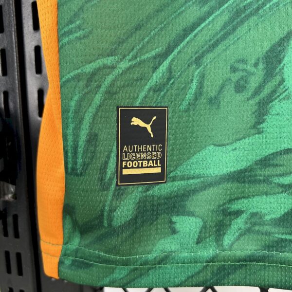 Borussia Dortmund 2024/25 Goalkeeper Green Jersey - Image 5