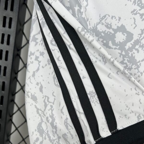 Juventus 2024/25 Nasa-Inspired Lifestyle Collection Jersey - Image 3