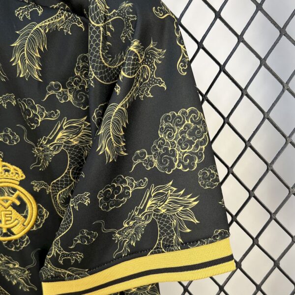Real Madrid 2025/26 Black Golden Dragon Edition Jersey - Image 3