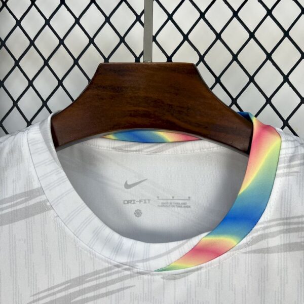 Barcelona 2025/26 White Special Edition Jersey - Image 9
