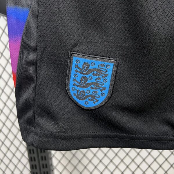 England 2025/26 Away Kids Kit - Image 4