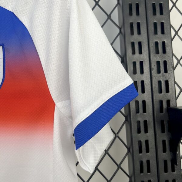 England 2025/26 Home Kids Kit - Image 6