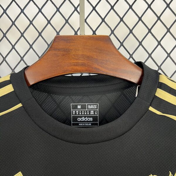 Liverpool 2025/26 Black Gold Edition Jersey - Image 8
