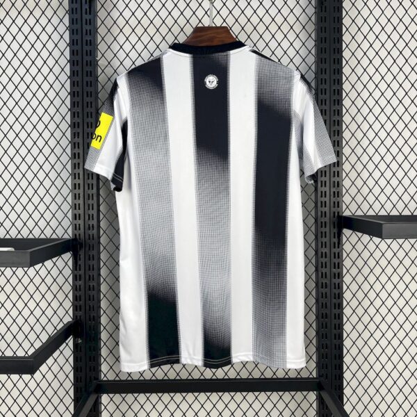 Newcastle United 2025/26 Home Jersey - Image 2