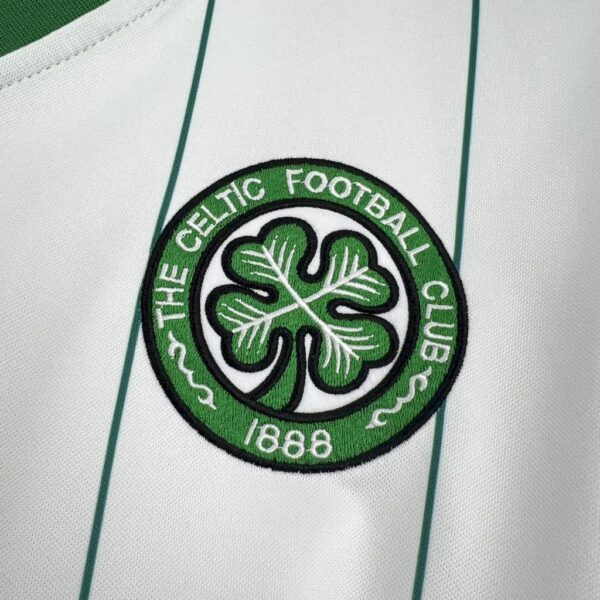 Celtic 1984/86 Away Retro Jersey - Image 4