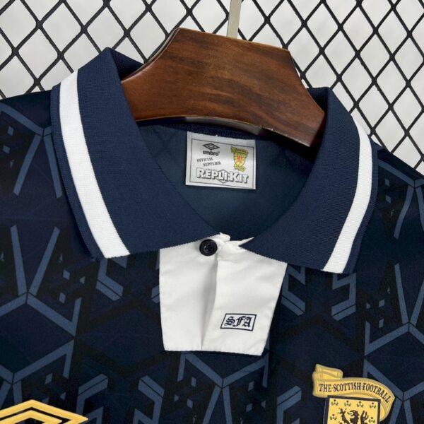 Scotland 1992/93 Home Retro Jersey - Image 6