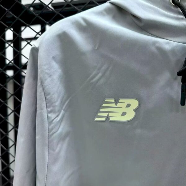Sao Paulo 2025/26 Grey Windbreaker - Image 4