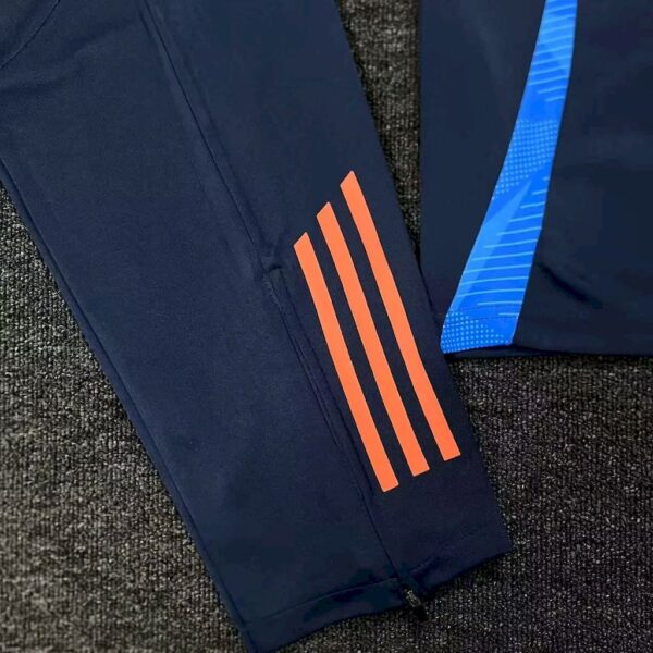 Universidad De Chile 2025/26 Half-Zip Adult Sweater+Pant 522 - Image 3