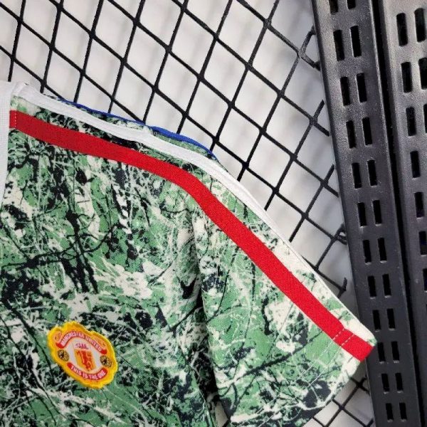 Manchester United 2024/25 Stone Roses Originals Icon Edition Kids Kit - Image 4